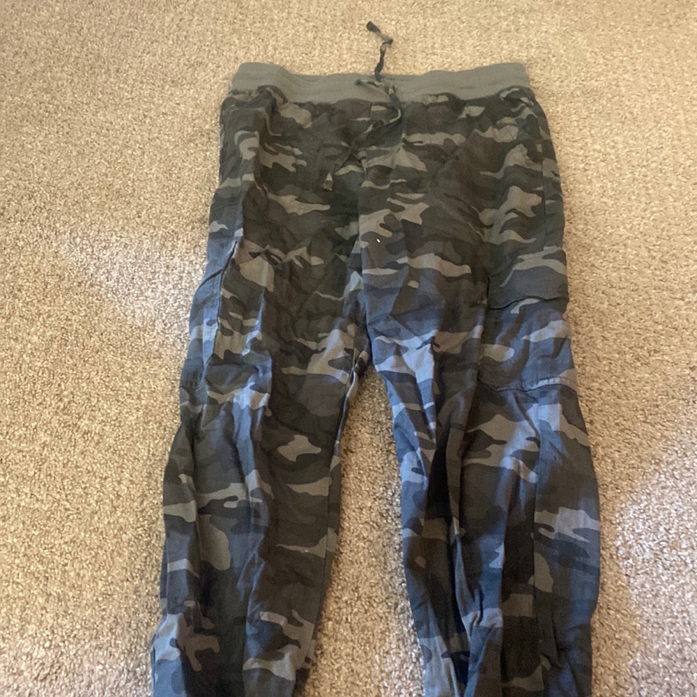 Camo Gap Pants